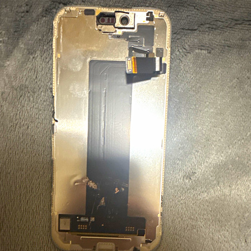 Iphone air screen - 17, cracks